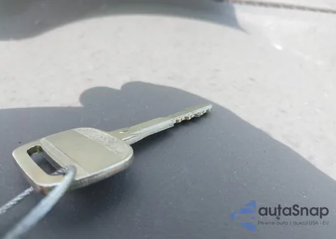 2005 Toyota Rav4 z USA, uszkodzony, nr VIN JTEGD20V550049319